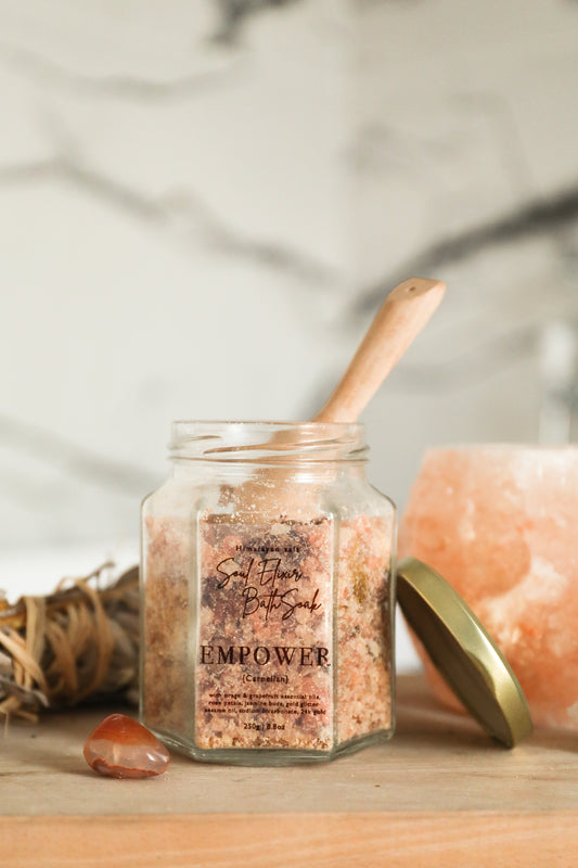 Soul Elixir Bath Soak { Empower } Himalayan Salt | Orange & Grapefruit | Carnelian | Dried jasmine buds & rose petals