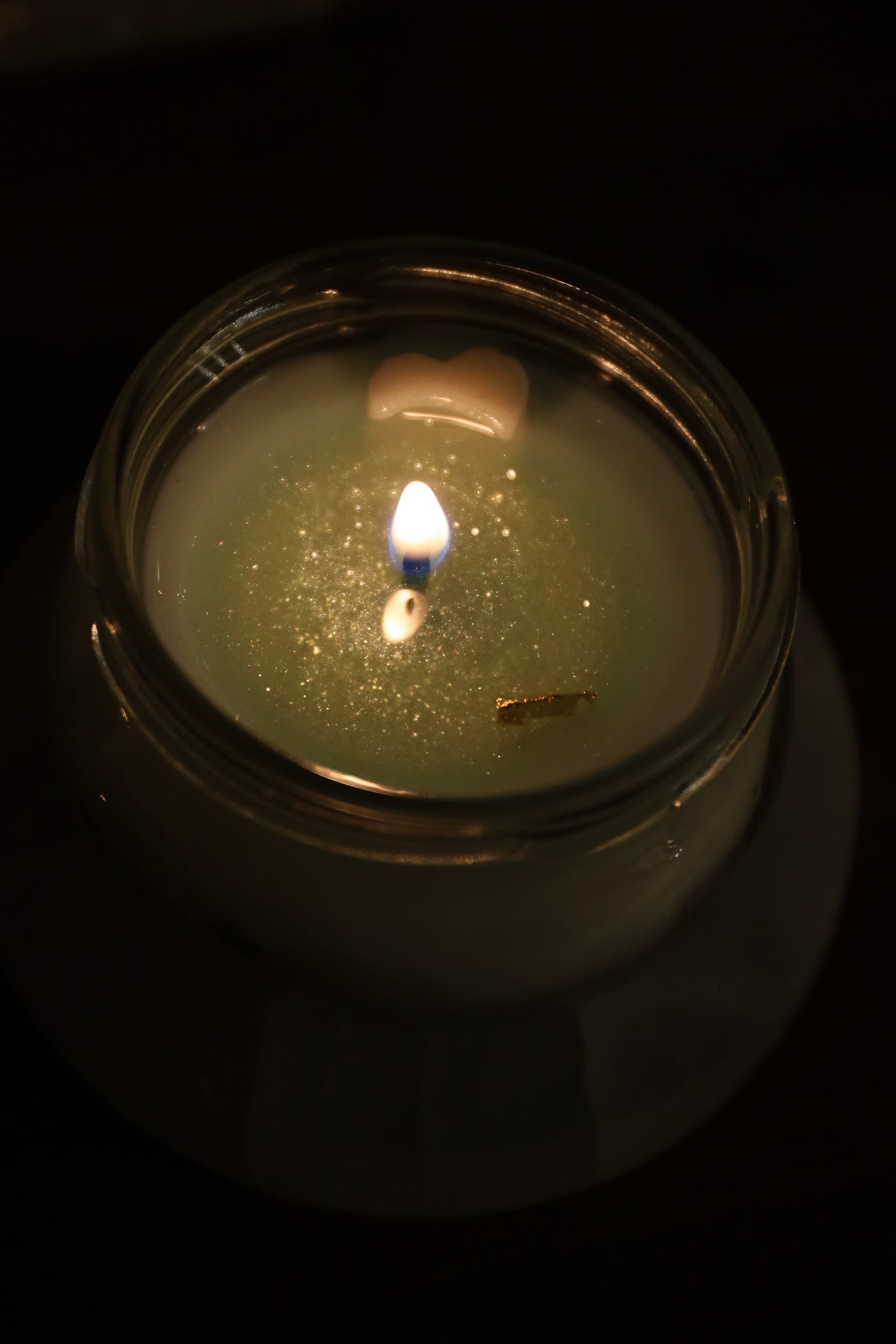 The Vibrational Remedy Candle No.3 { Soul connection }  | Cedarwood  + Fluorite |  ש.א.ה